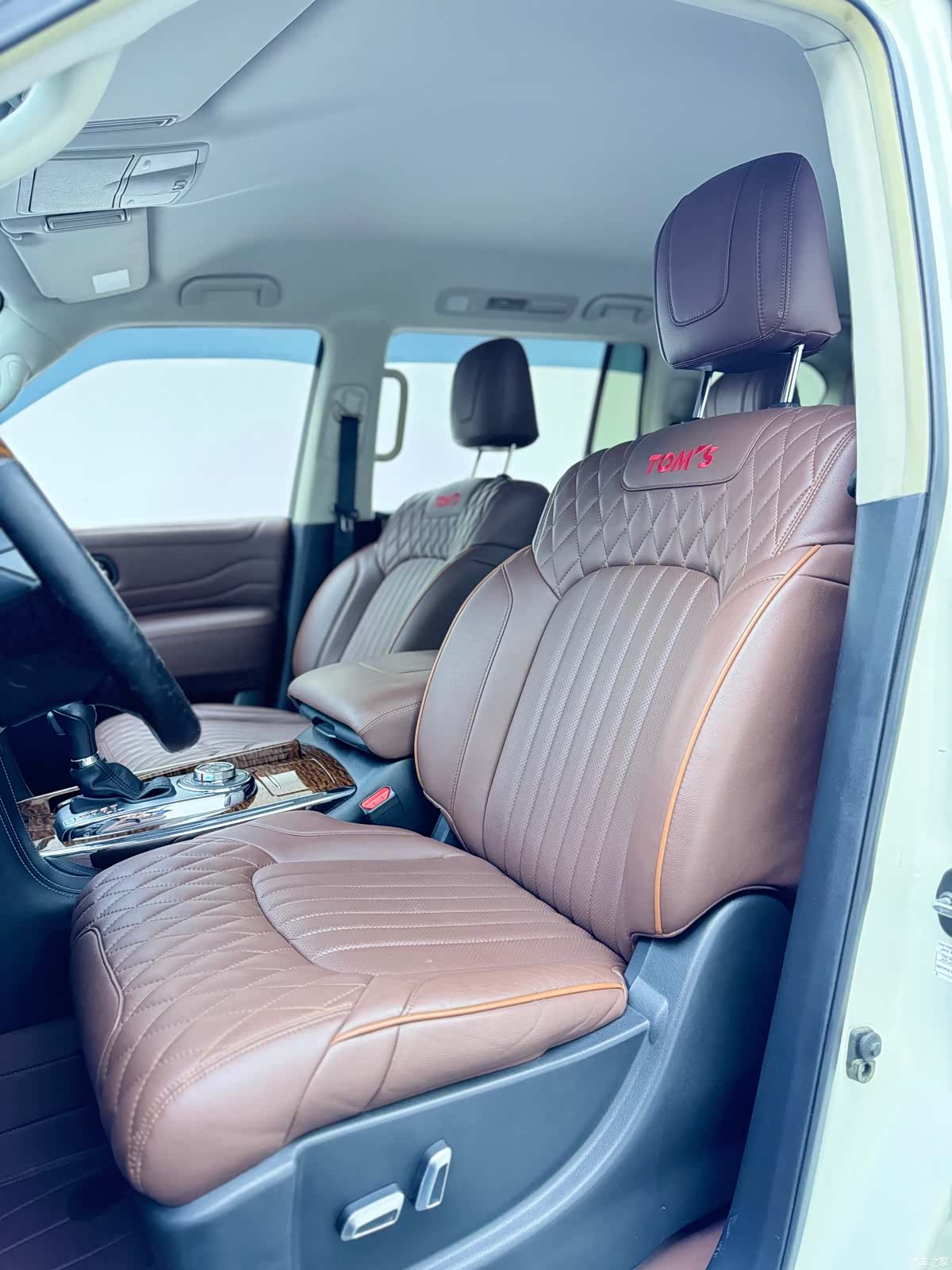 Nissan Patrol, 2020 4