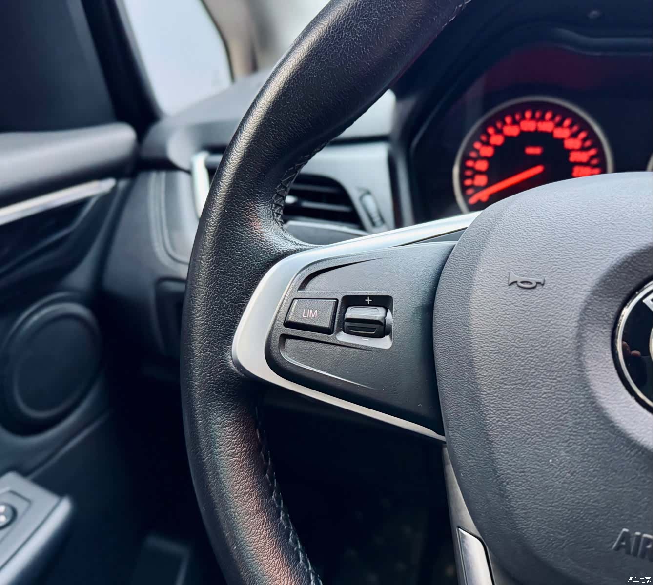 BMW 2 Series, 2018 20