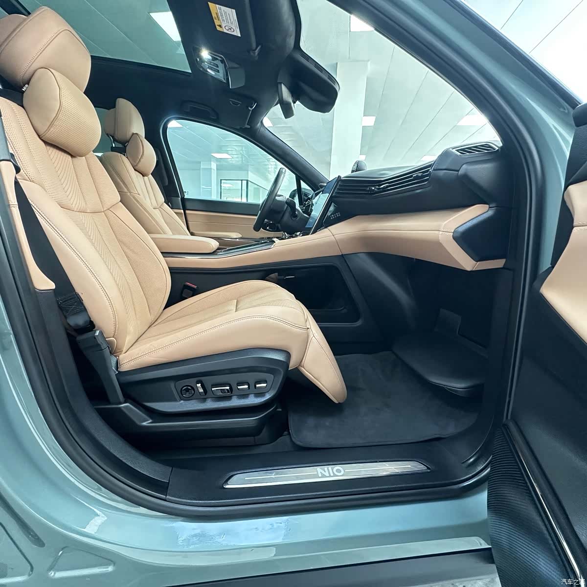 NIO ES8, 2021 16