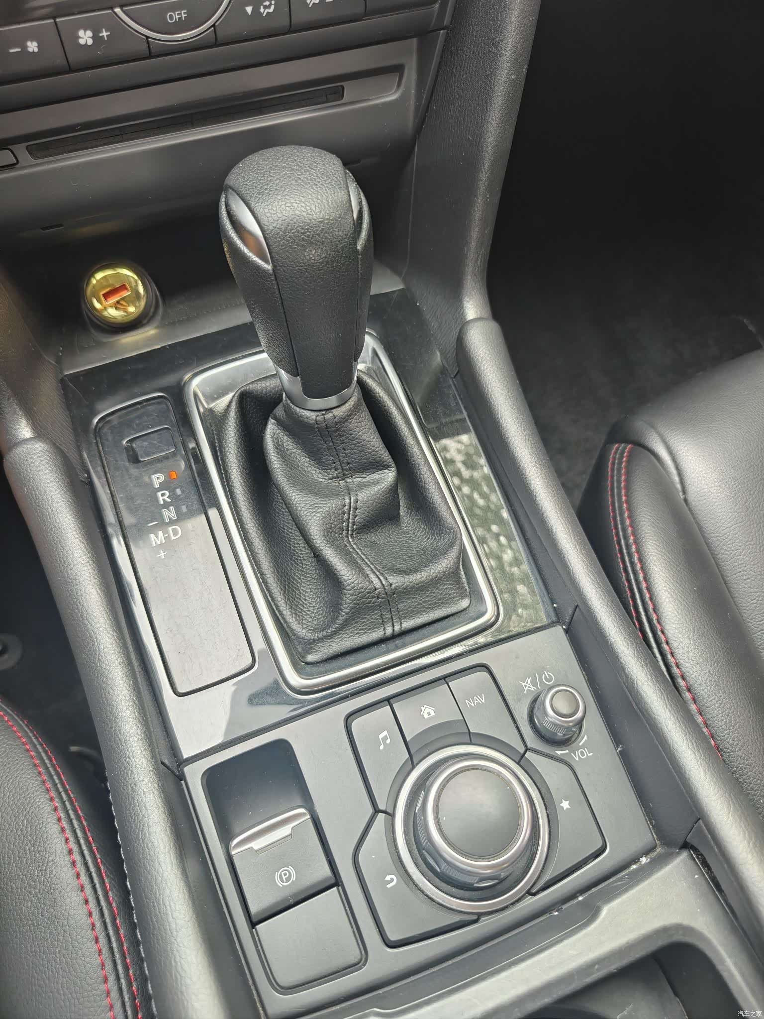 Mazda Mazda3, 2018 15