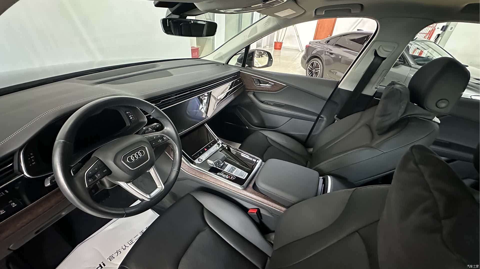 Audi Q7, 2023 8