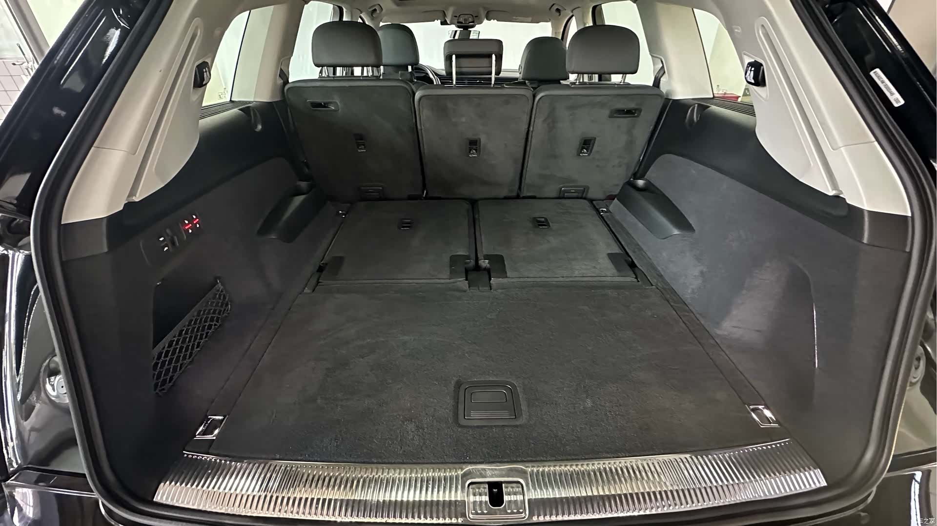 Audi Q7, 2023 14