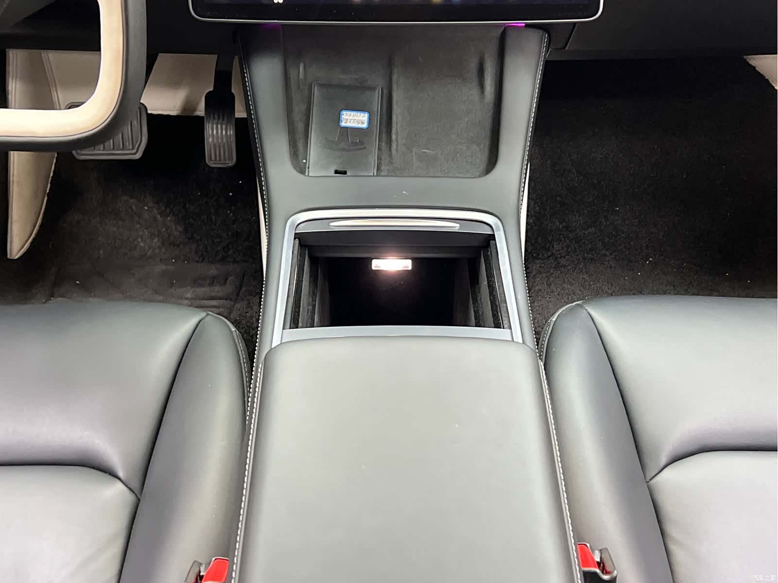 Tesla Model 3, 2023 25