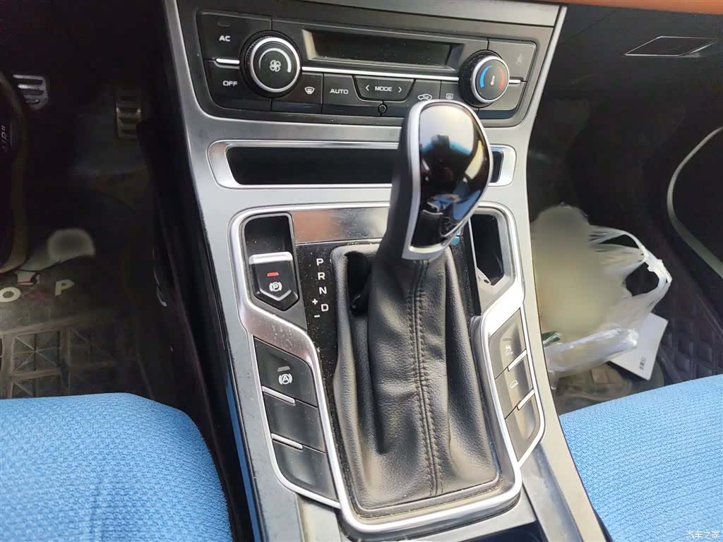 Geely S1, 2019 7