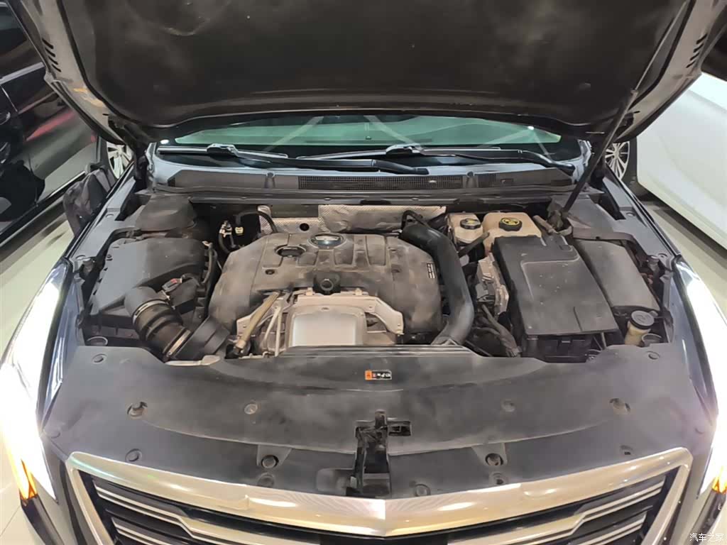 Cadillac XTS, 2018 20