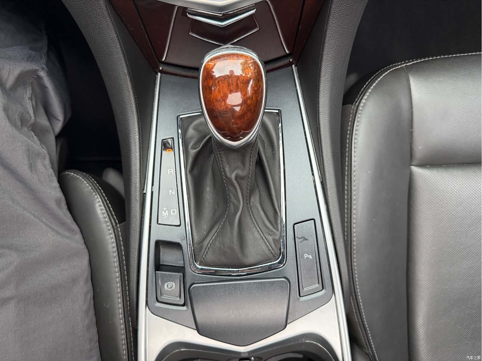 Cadillac SRX, 2015 14