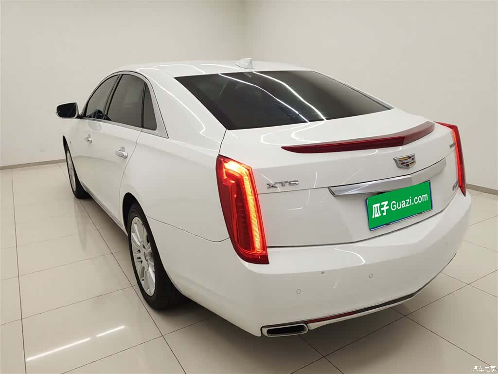 Cadillac XTS, 2017 23