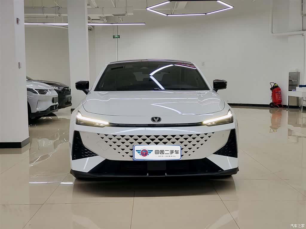Changan UNI-V, 2024 2