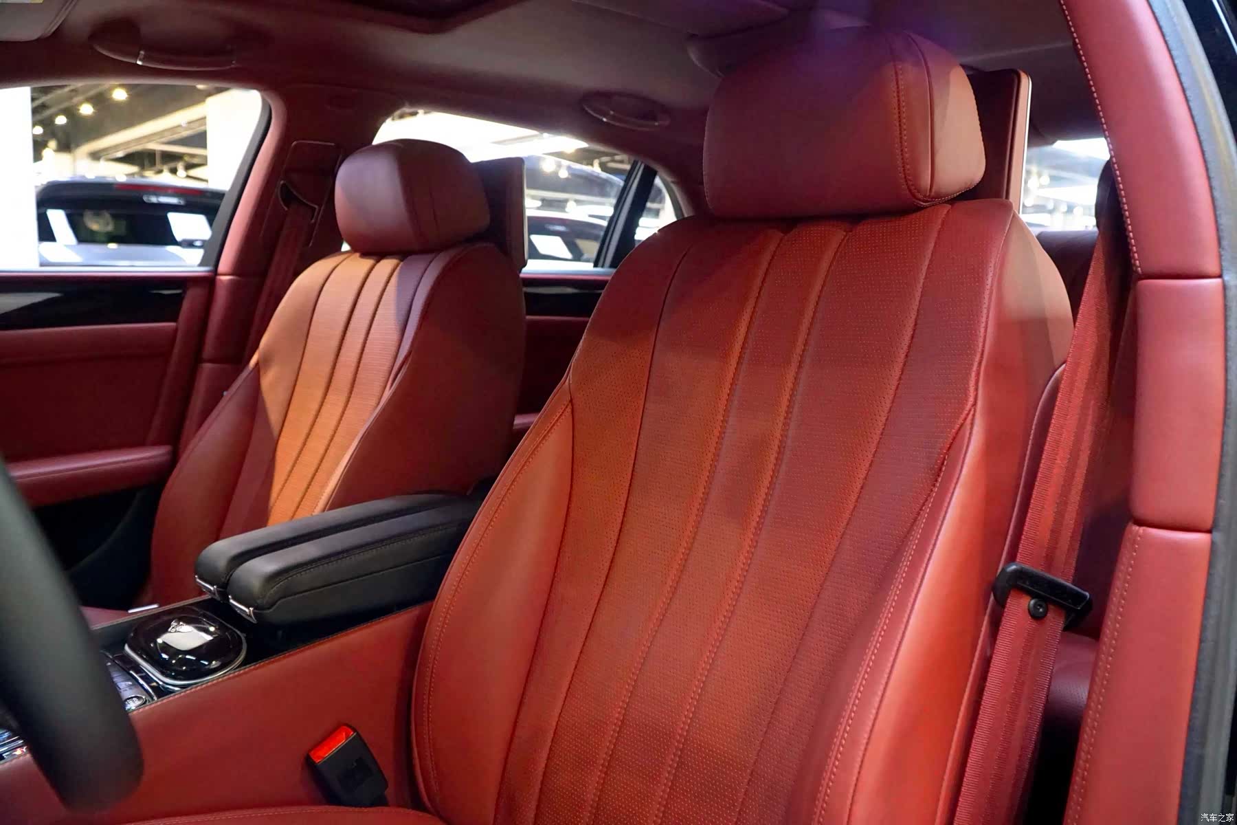 Bentley Flying Spur, 2016 9