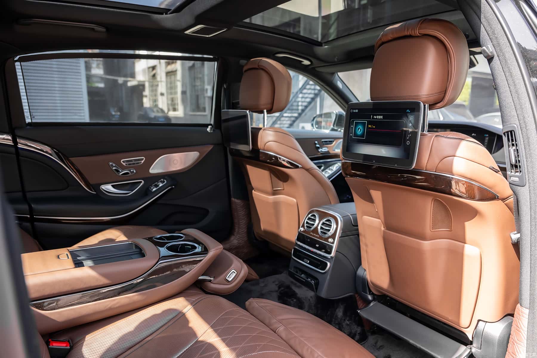 Maybach S-Class, 2019 9