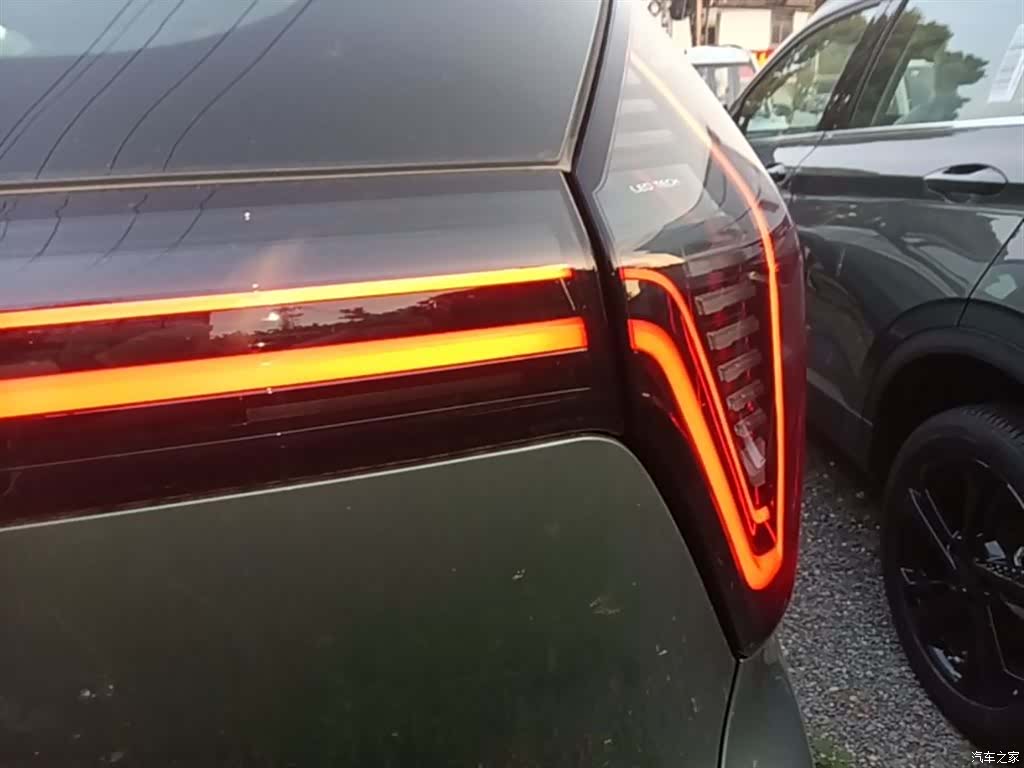Geely Boyue, 2026 8