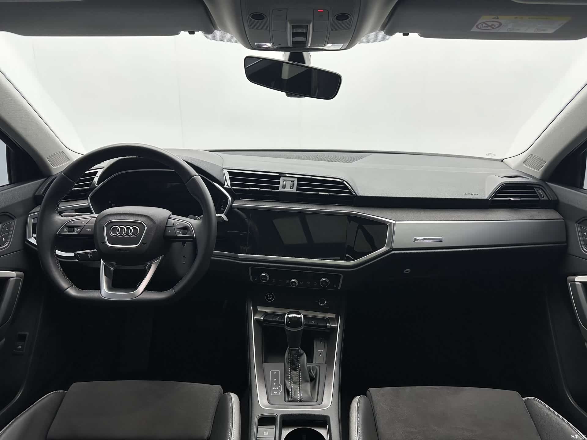 Audi Q3, 2022 7