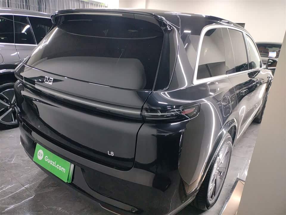 Li Auto Ideal L8