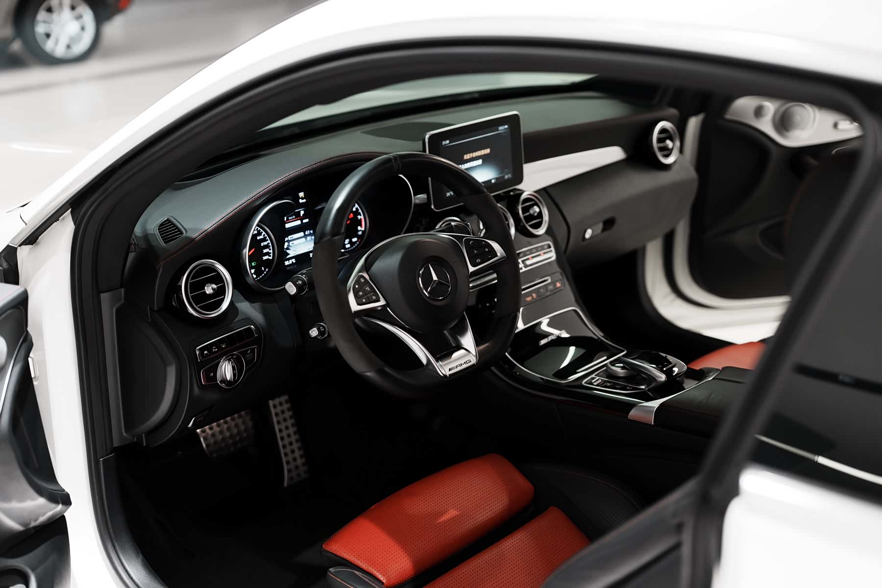 Mercedes-Benz C-Class, 2018 6