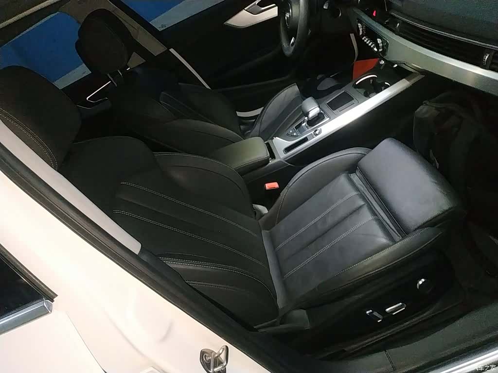 Audi A4L, 2021 20