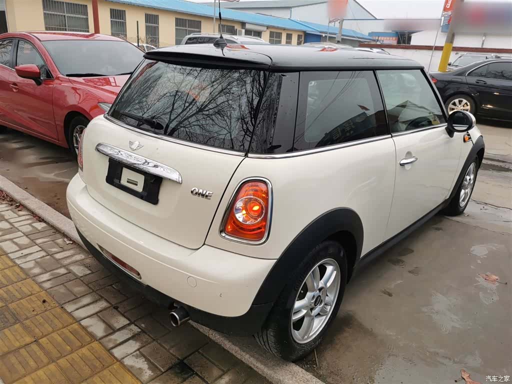 Mini ONE, 2014 7