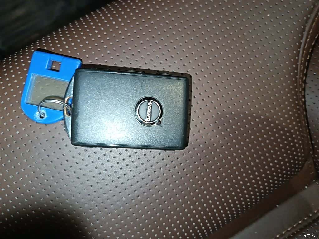 Volvo XC60, 2024 9