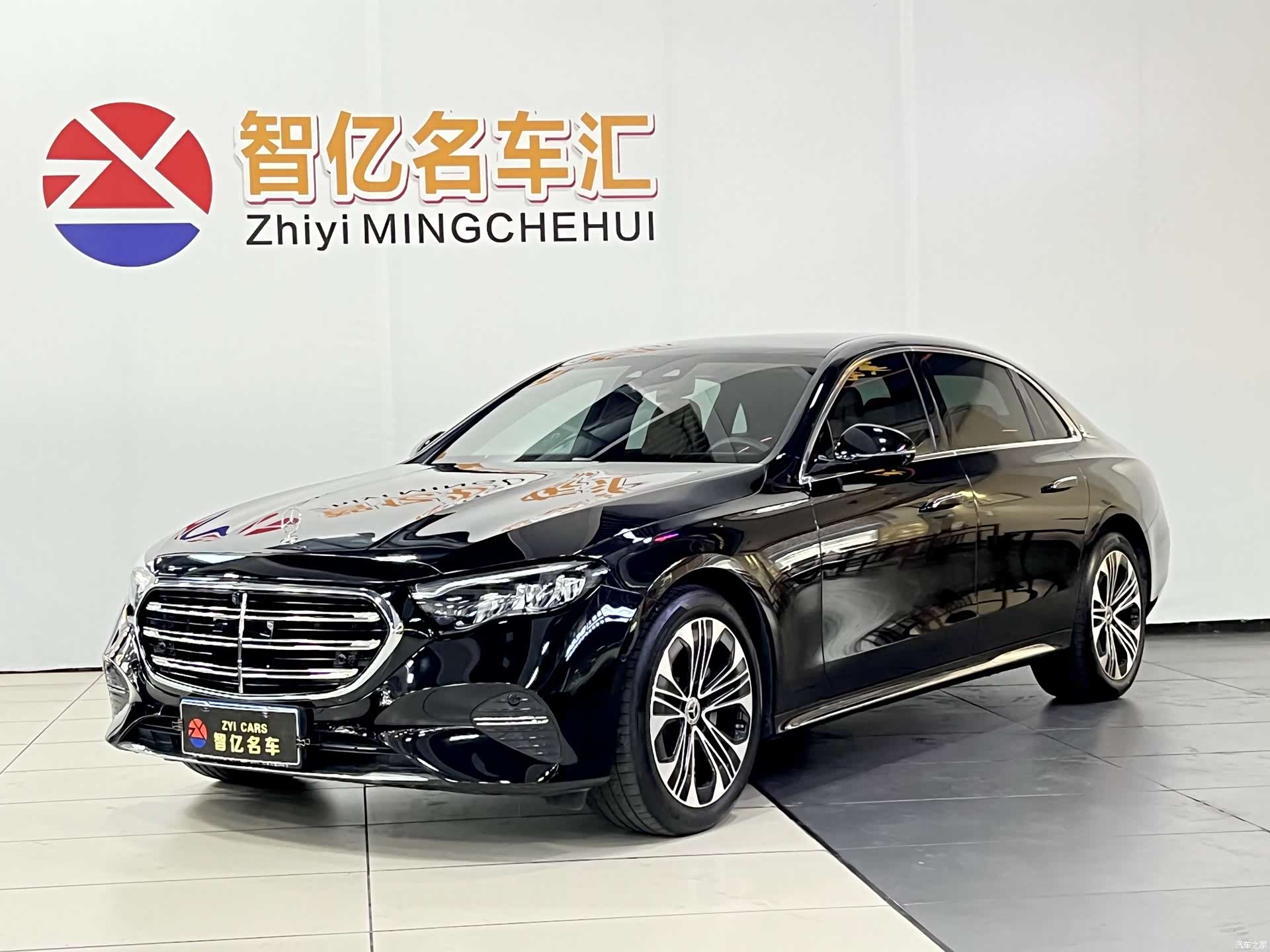 Mercedes-Benz E-Class, 2025 1