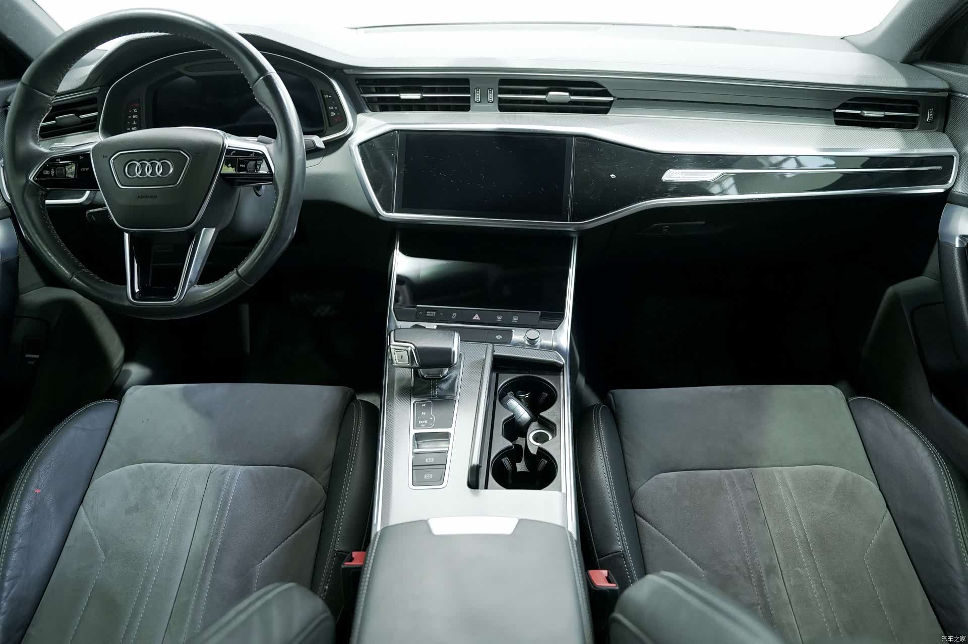 Audi A6L, 2021 4