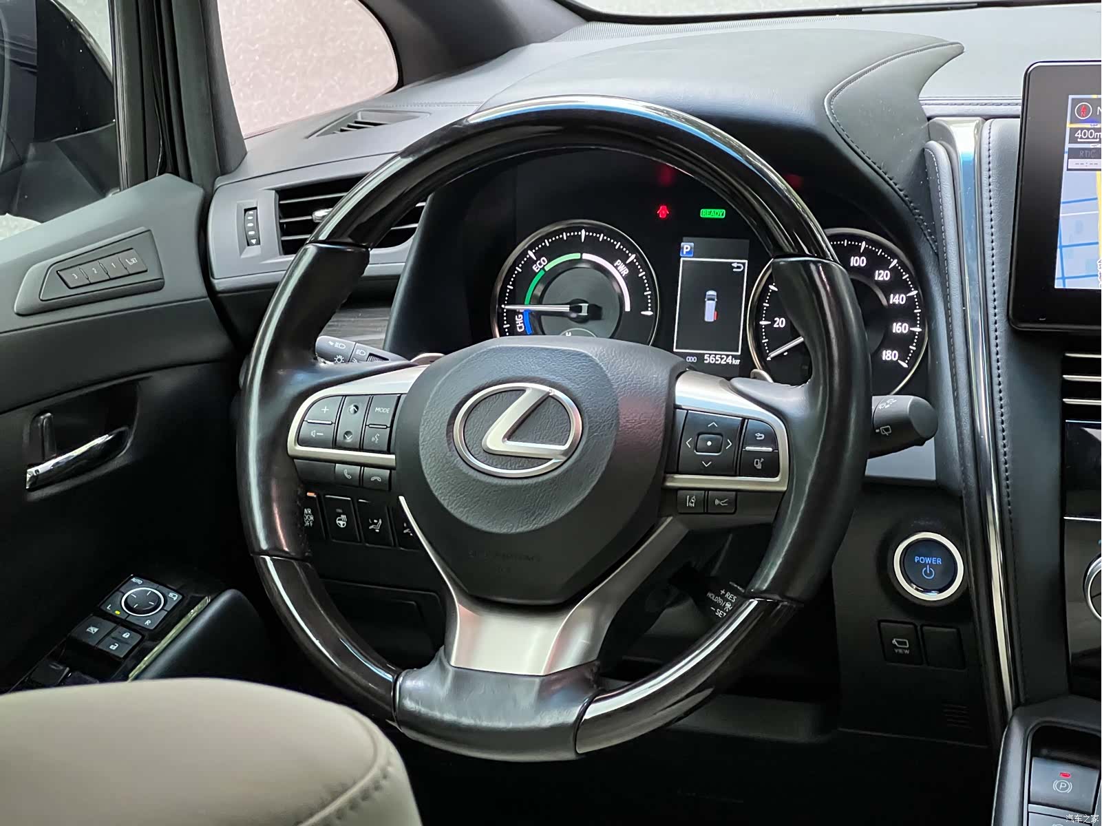 Lexus LM, 2022 16