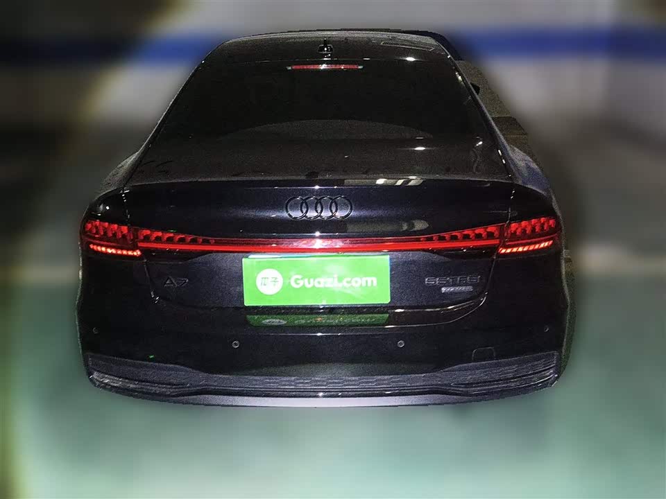 Audi A7L