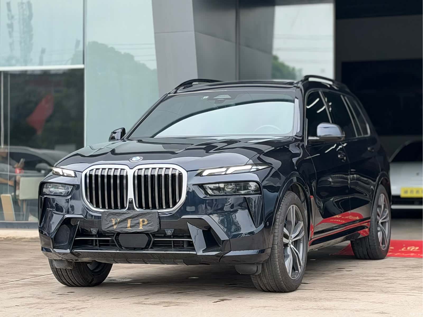 BMW X7, 2023 1