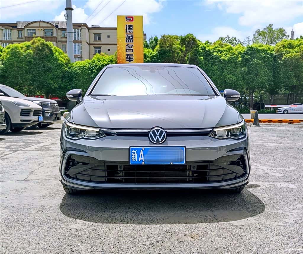 Volkswagen Golf, 2024 2