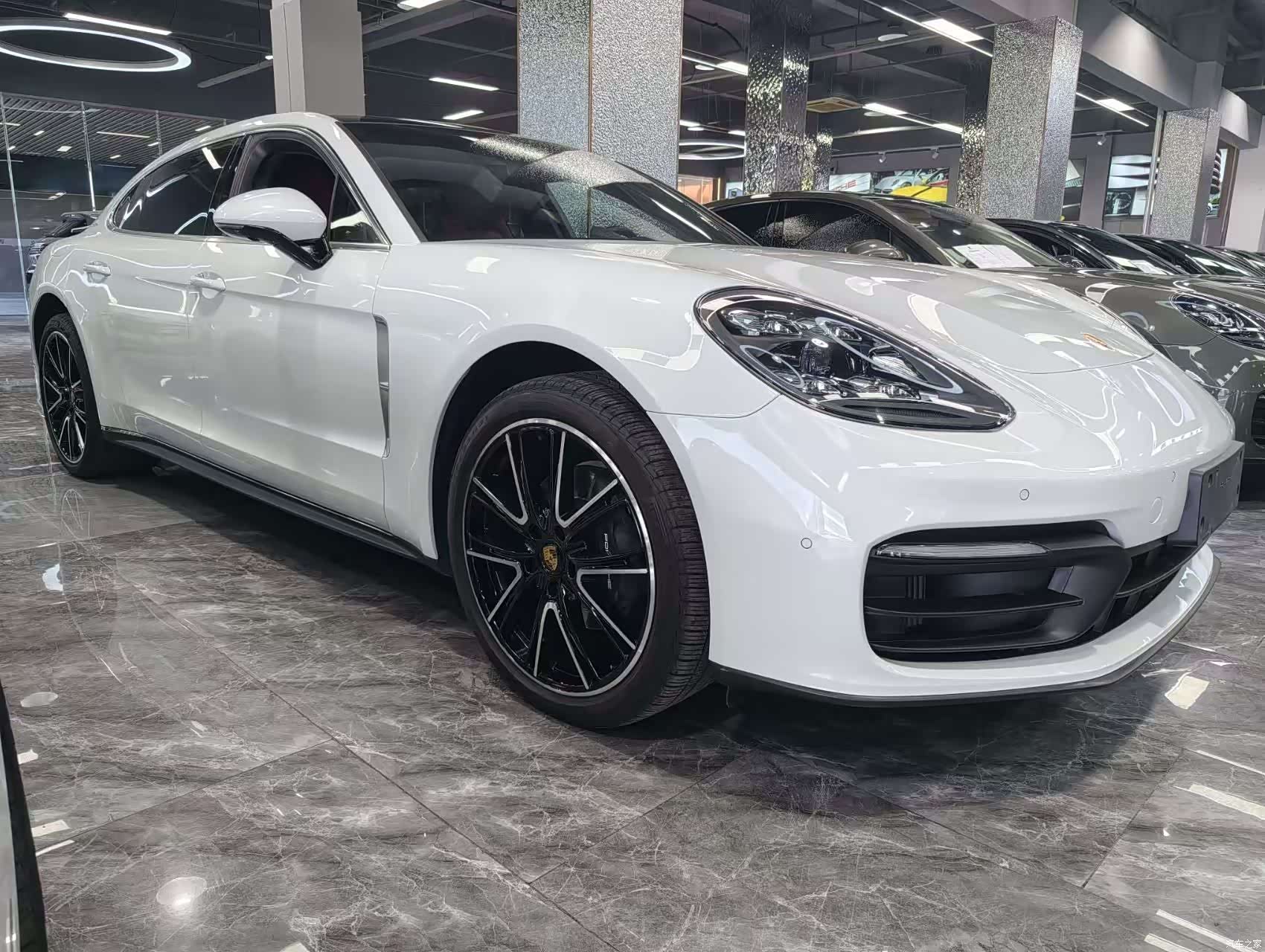 Porsche Panamera, 2021 3