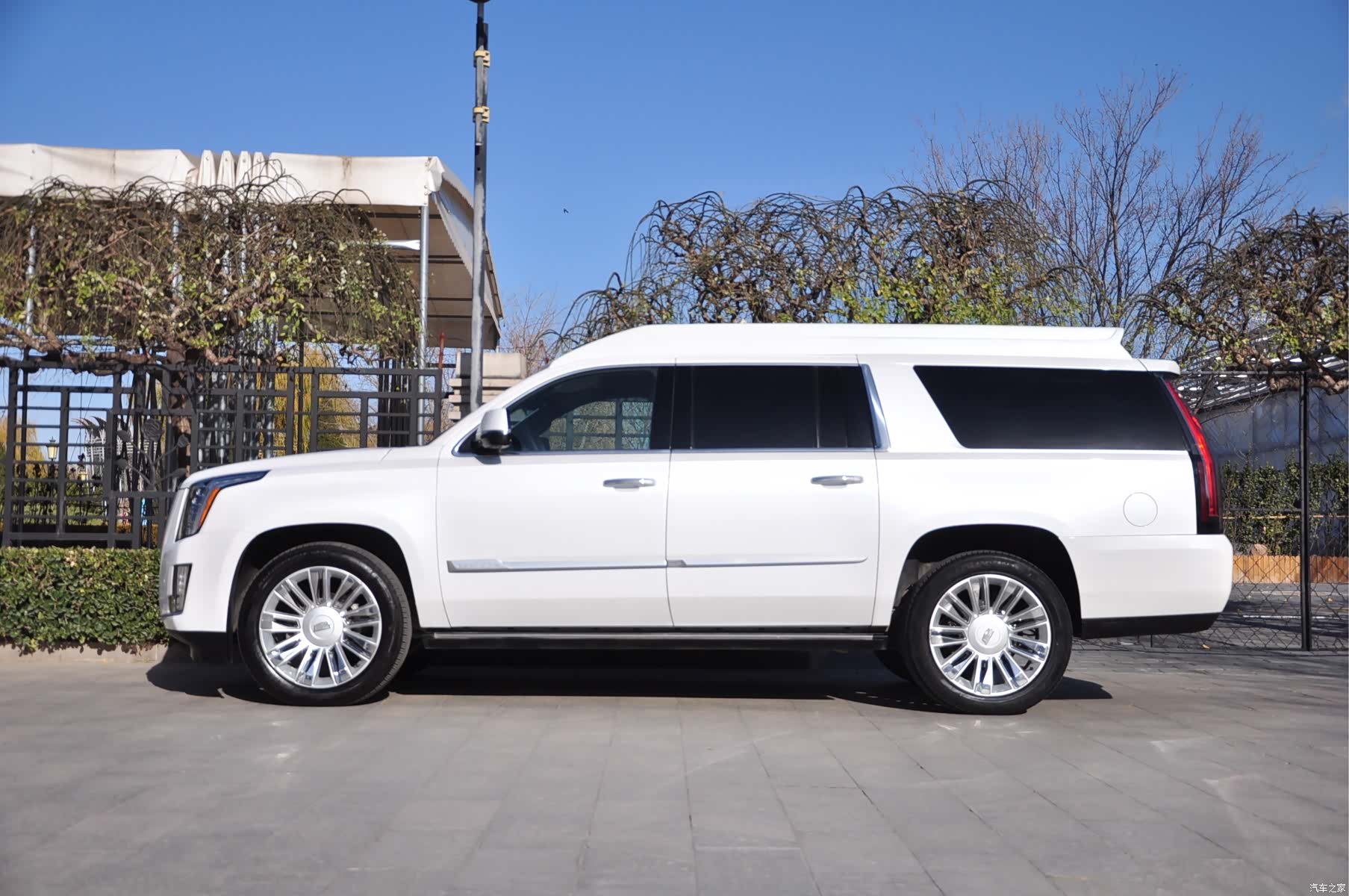 Cadillac Escalade, 2017 3