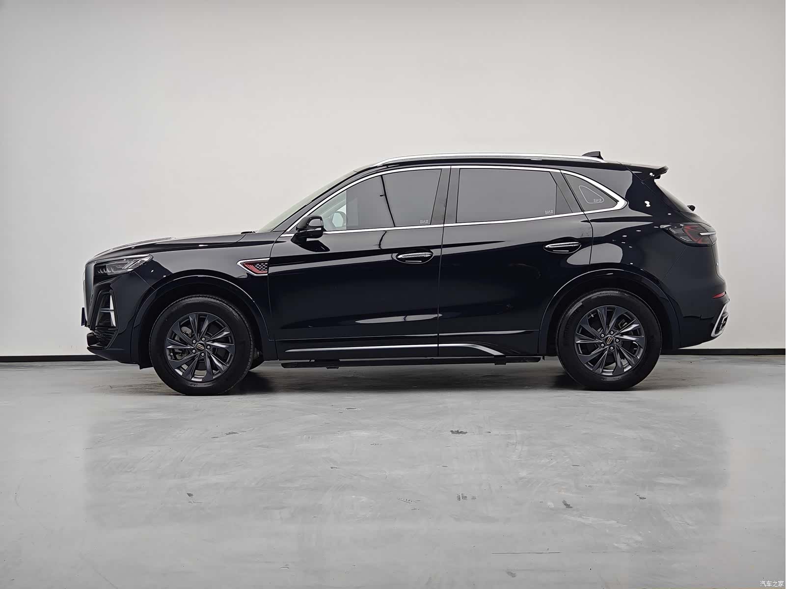 Hongqi HS5, 2023 7