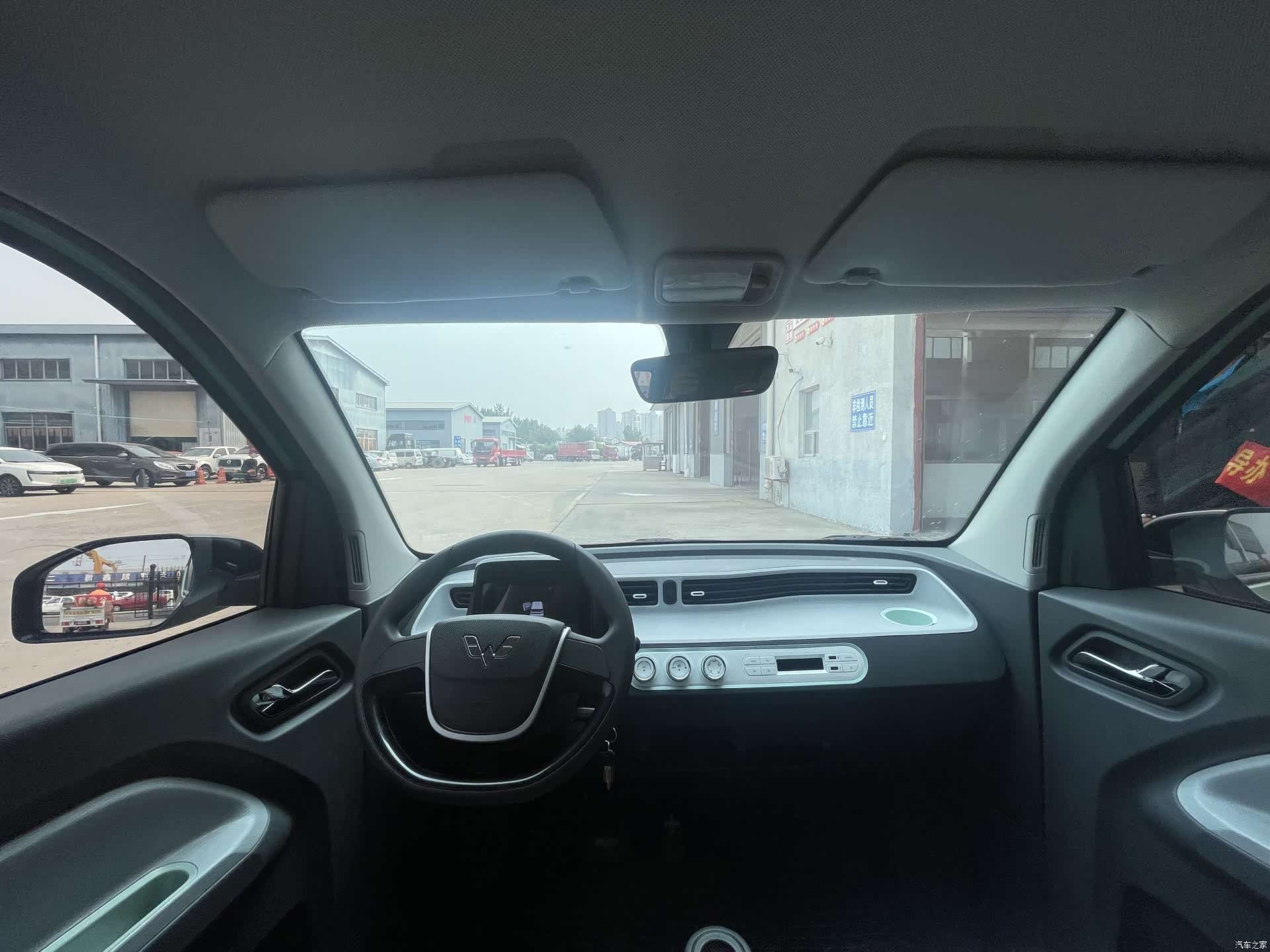 Wuling MINIEV, 2022 8