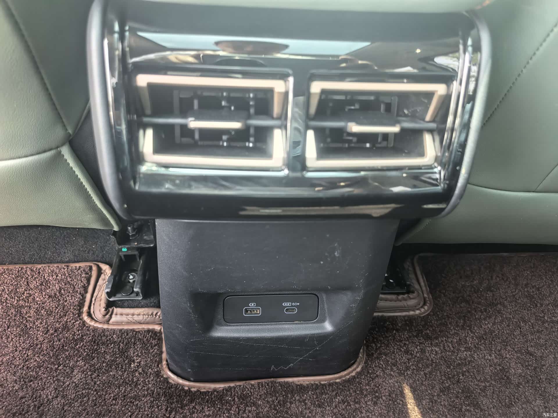 Chery iCAR, 2024 18
