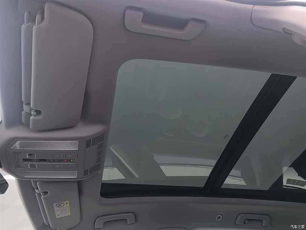 Volkswagen Touareg, 2021 14