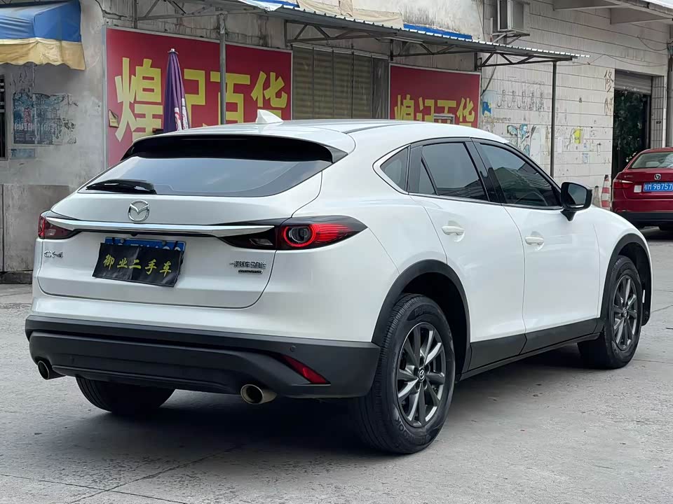 Mazda CX-4