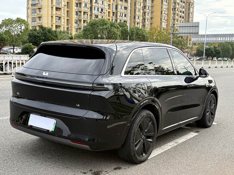 Li Auto Ideal L6