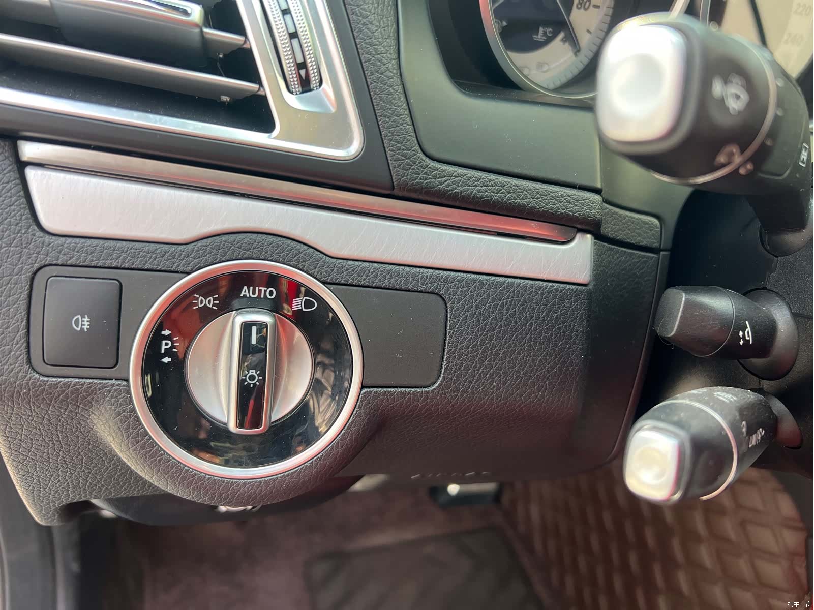 Mercedes-Benz E-Class, 2016 10