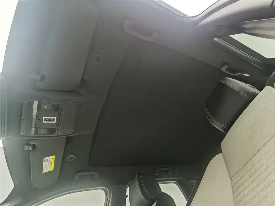 Land Rover Discover sports