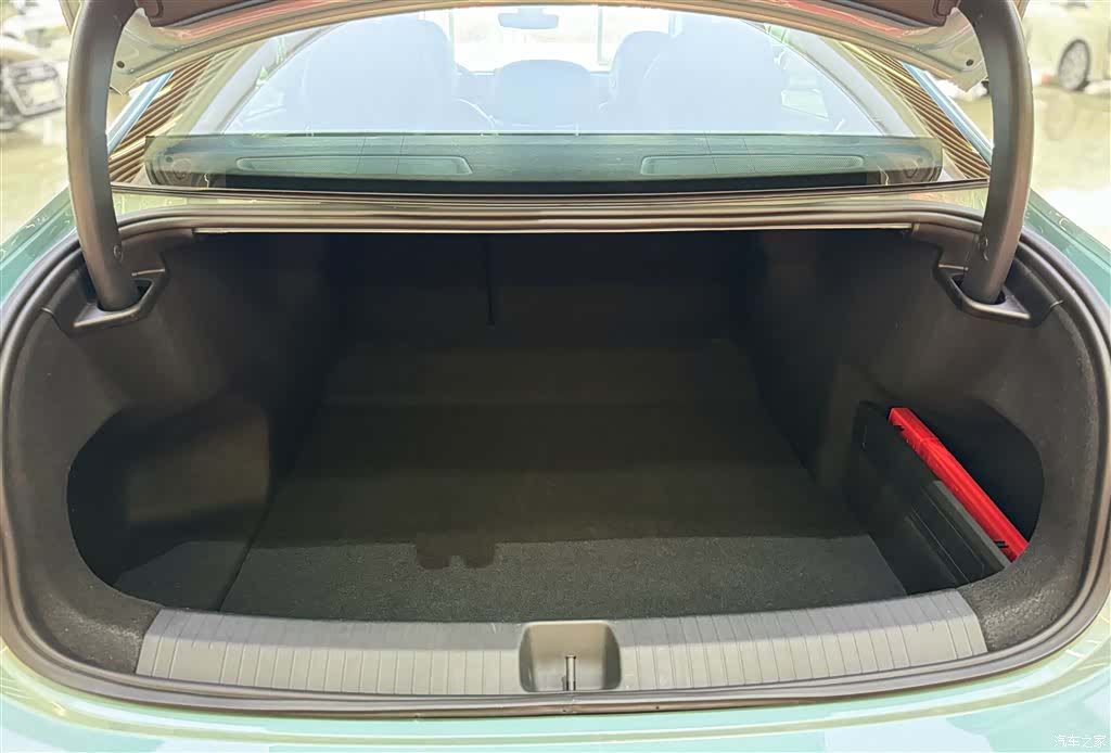 Volkswagen Passat, 2026 13
