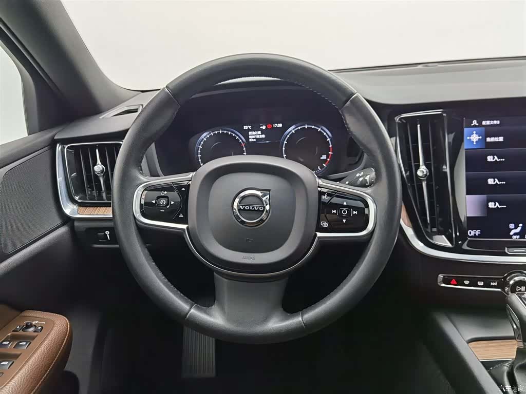 Volvo S60, 2020 11