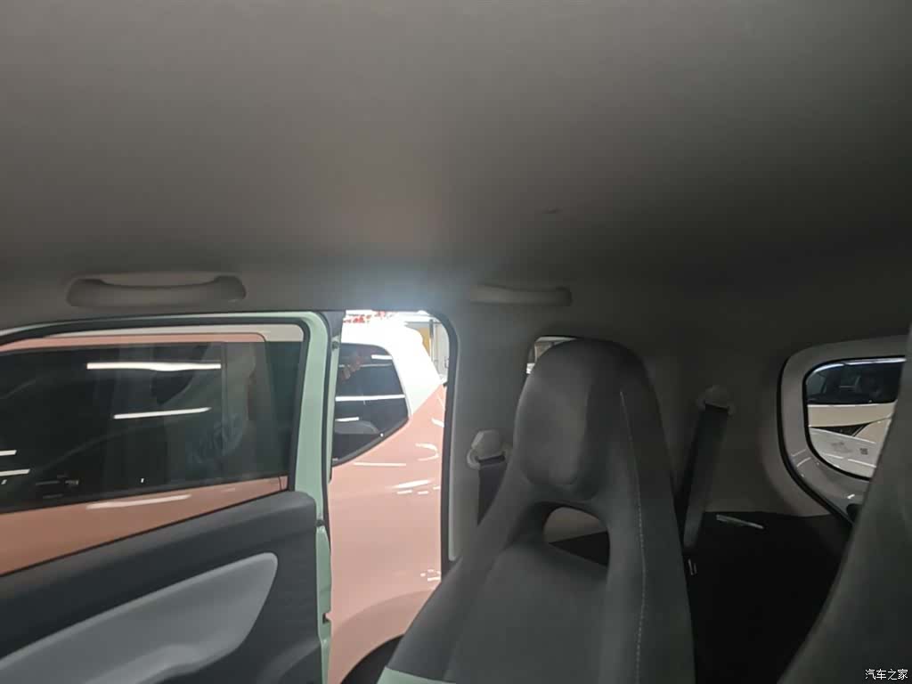 Wuling MINIEV, 2021 18