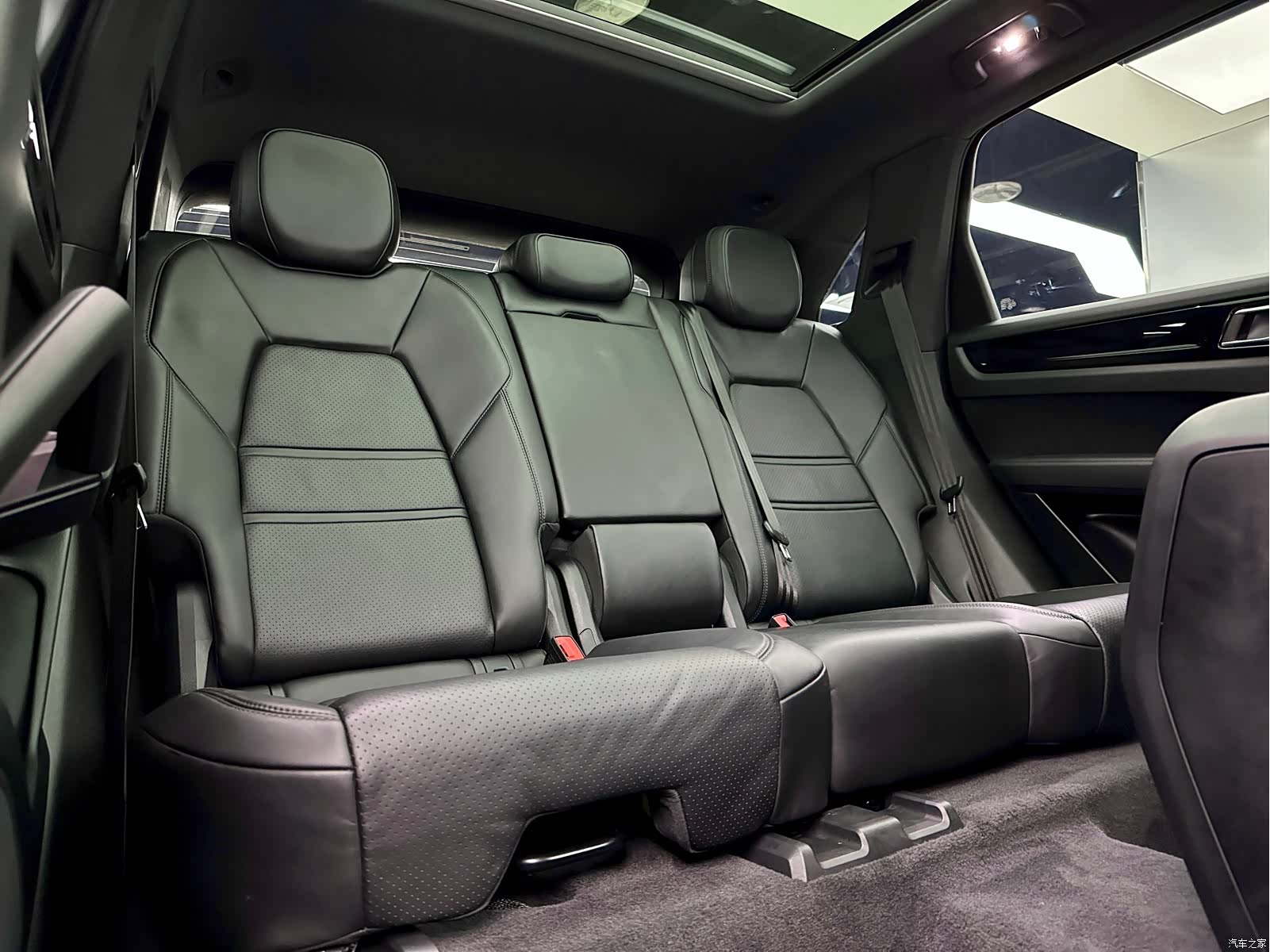 Porsche Cayenne, 2020 17