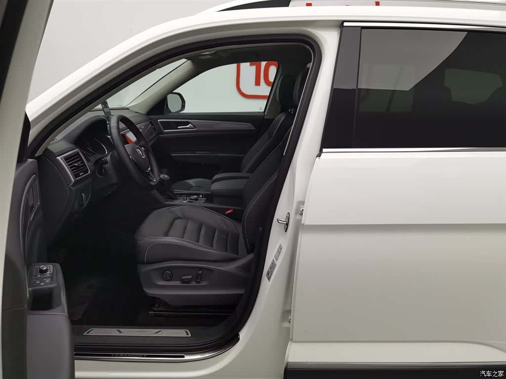 Volkswagen Teramont, 2017 10