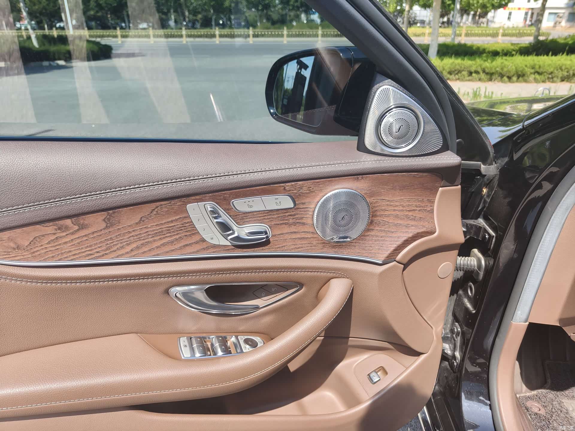 Mercedes-Benz E-Class, 2021 14