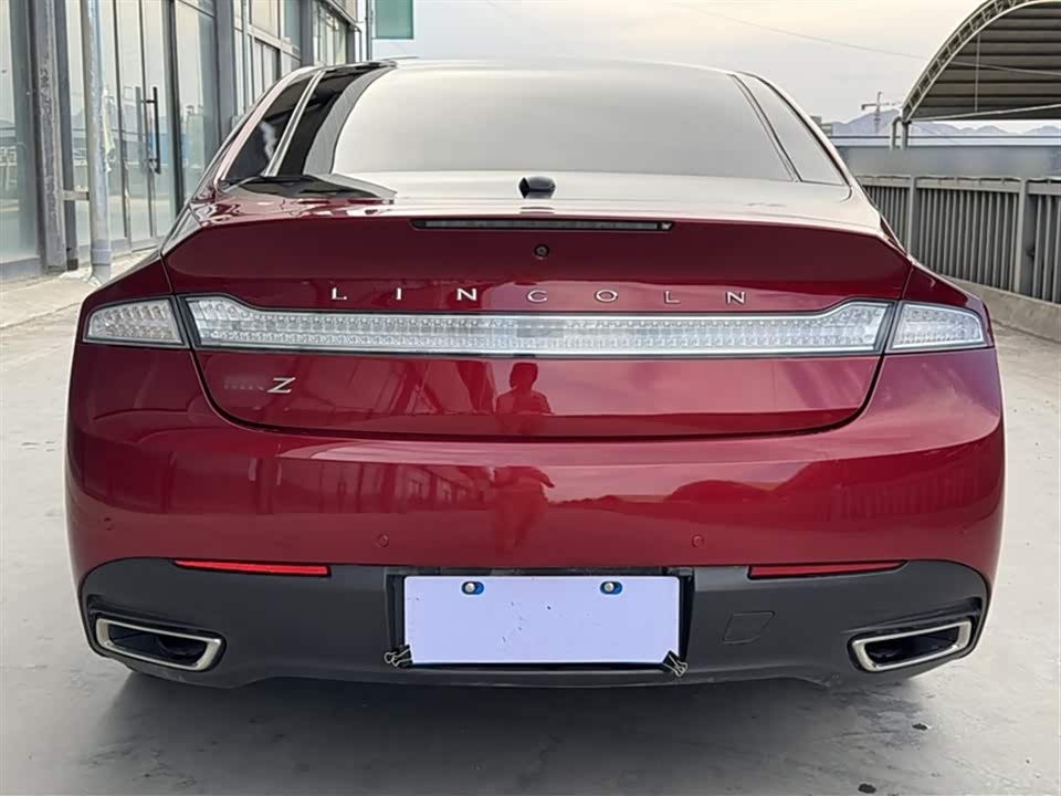 Lincoln MKZ