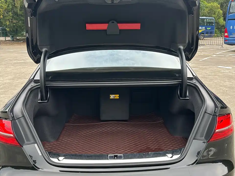 Audi A8 Audi A8