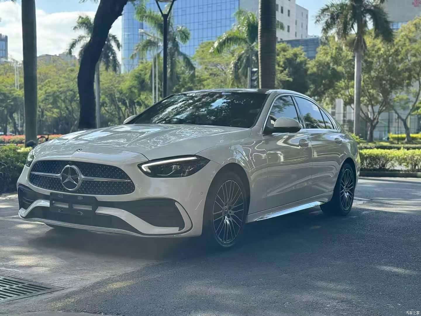 Mercedes-Benz C-Class, 2023 1