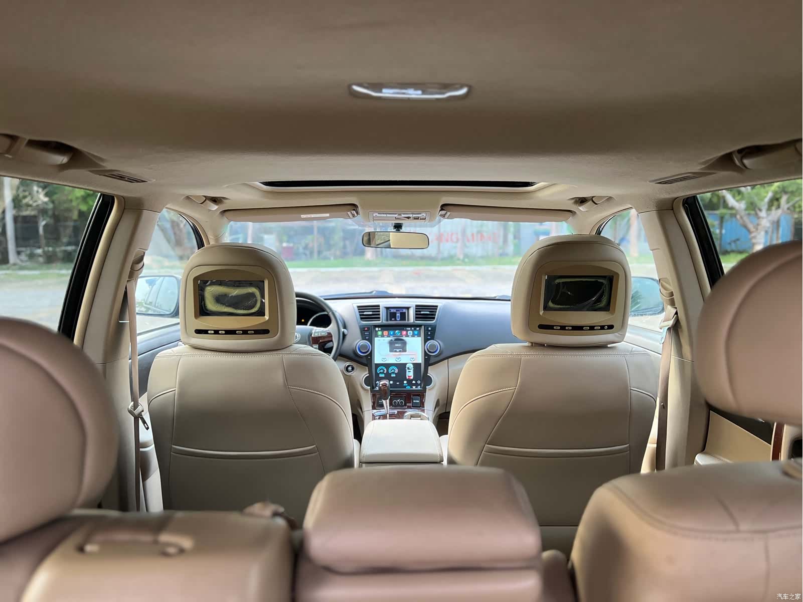 Toyota Highlander, 2011 27