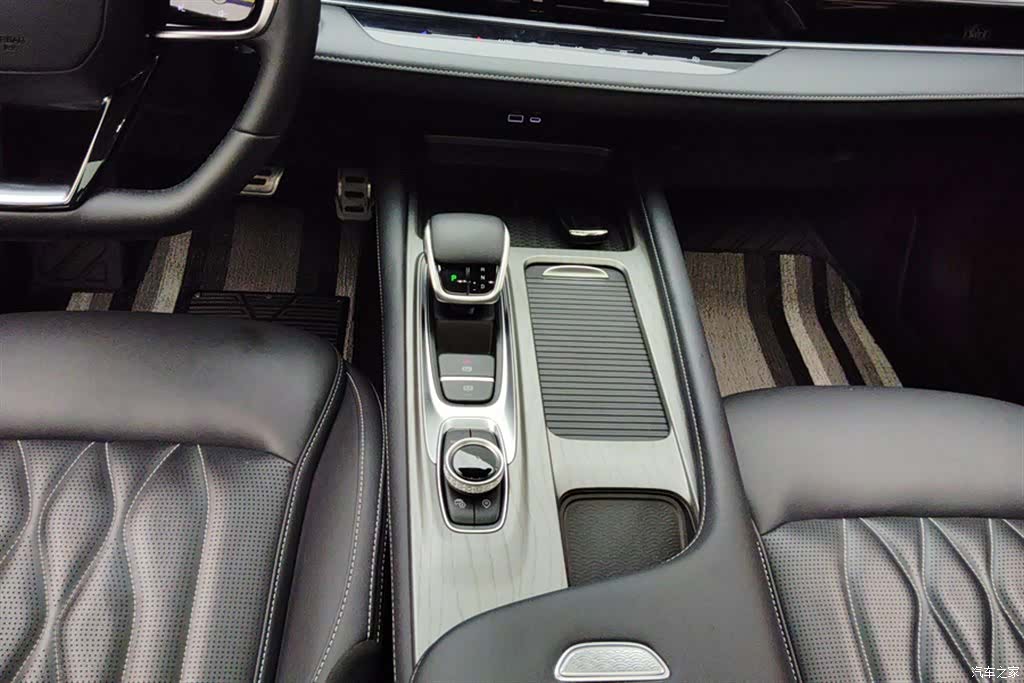 Chery Arrizo 8, 2024 16