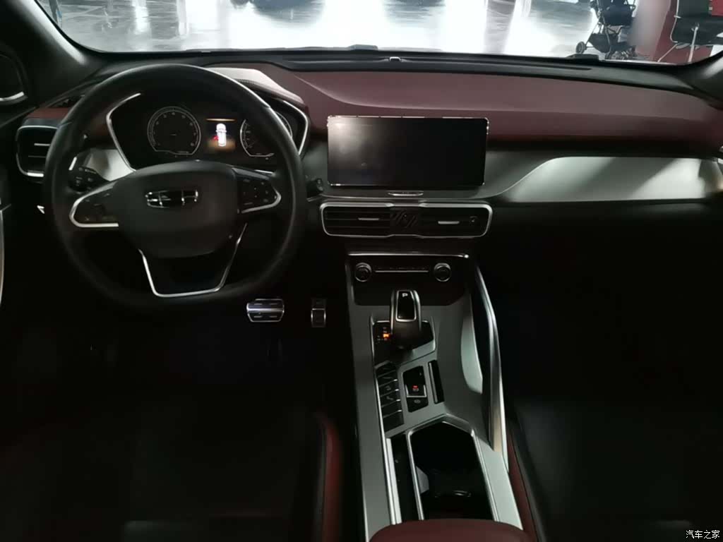 Geely Coolray, 2021 6