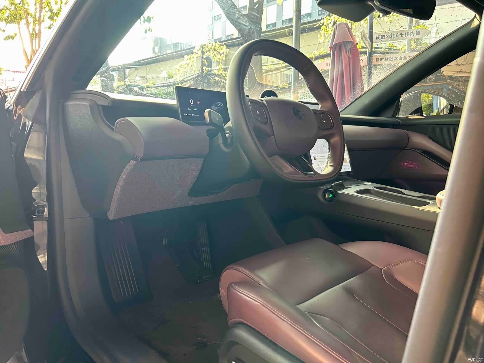 NIO ET5, 2024 10